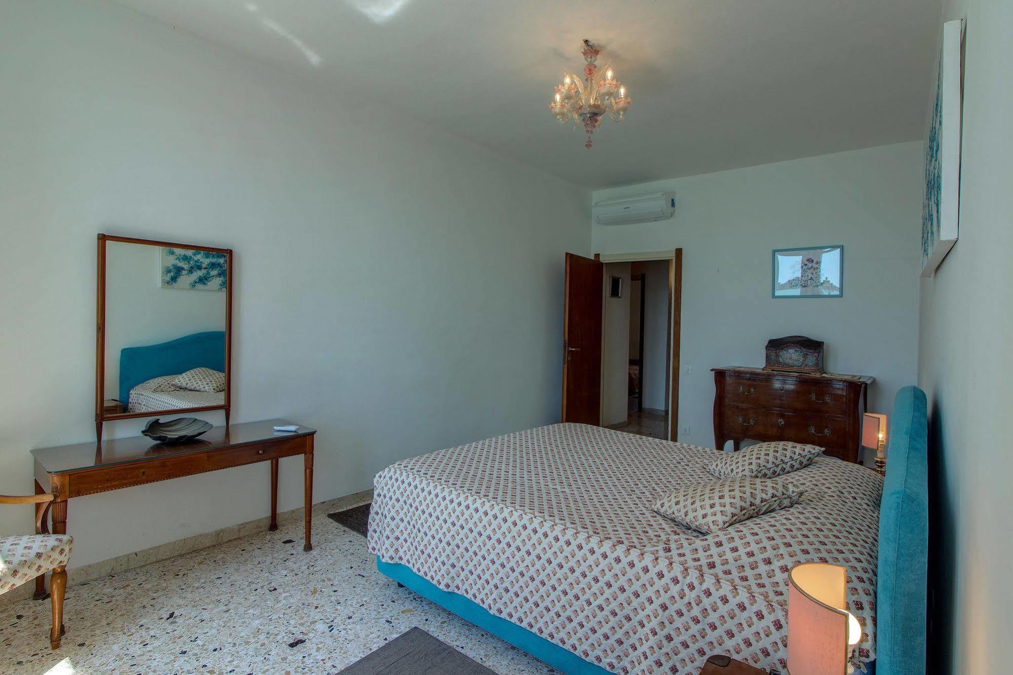 Ve.n.i.ce Cera Palazzo Gardella Appartement *